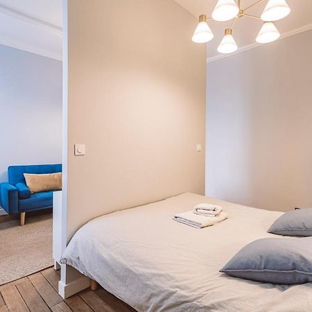 Roi Soleil, Face A La Cathedrale - 2G Apartment Reims Exterior photo