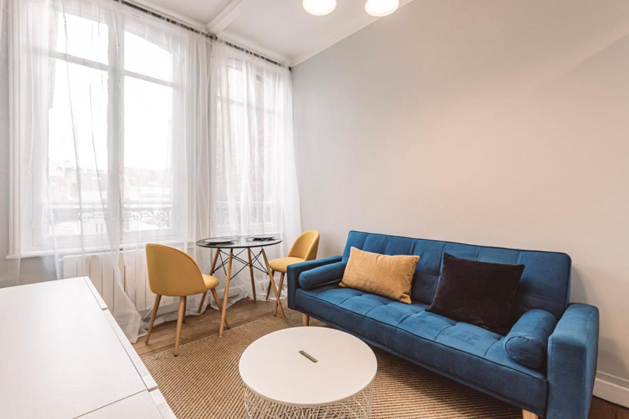 Roi Soleil, Face A La Cathedrale - 2G Apartment Reims Exterior photo
